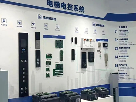 وحدة التحكم المتكاملة للمصاعد من V&T: أكثر من 700,000 عملية تشغيل مستقرة خلال عامين، مما يضمن خدمة مصاعد موثوقة في المباني المكتبية التجارية.